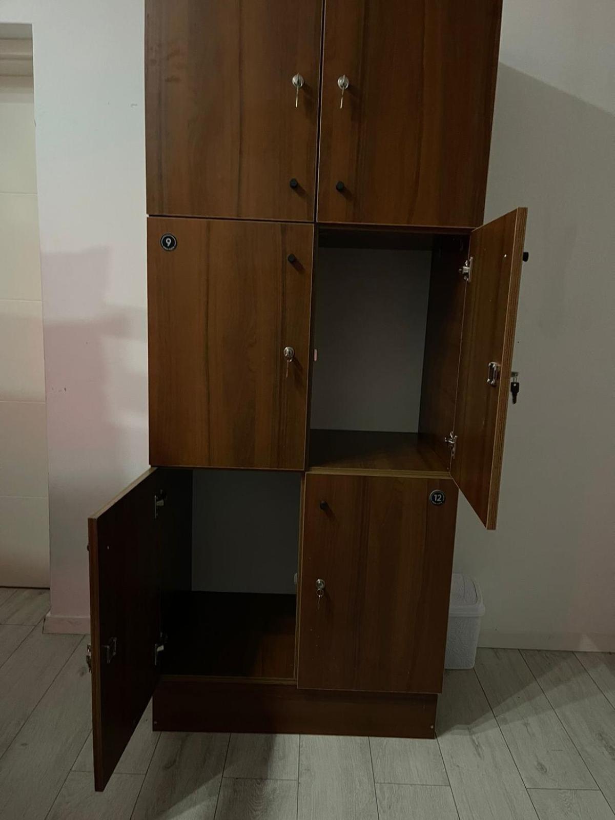 Shesh Hostel بريشتاين المظهر الخارجي الصورة